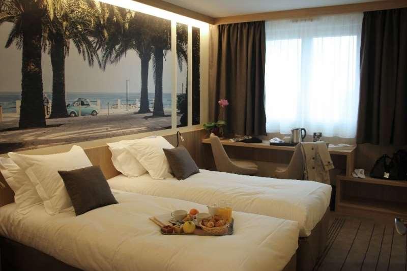 Brit Hotel Montargis Mormant-sur-Vernisson Oda fotoğraf