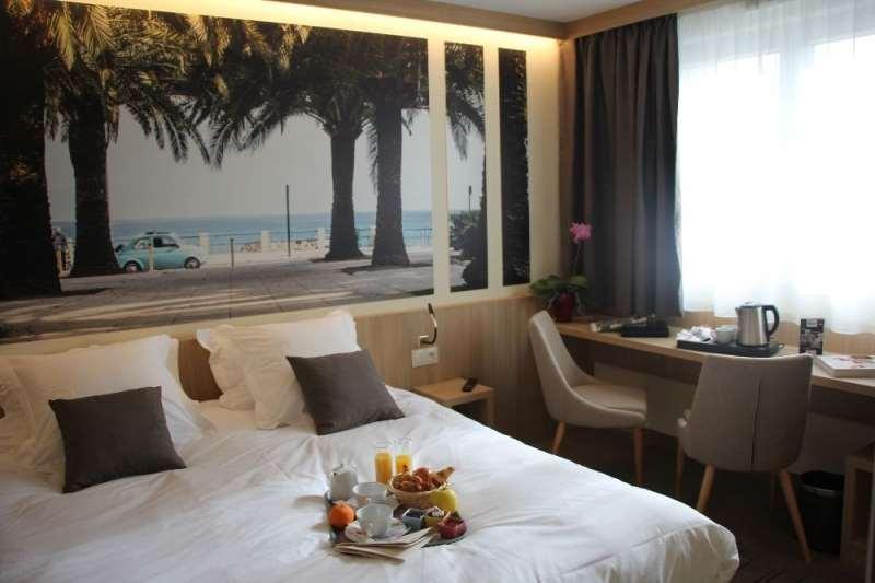 Brit Hotel Montargis Mormant-sur-Vernisson Oda fotoğraf