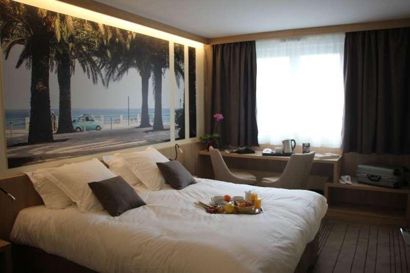 Brit Hotel Montargis Mormant-sur-Vernisson Oda fotoğraf